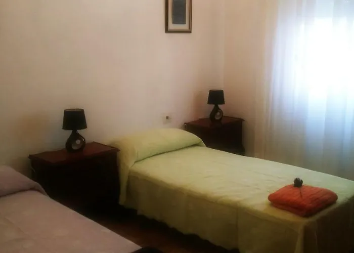 Lar Cuche Apartamento Ourense